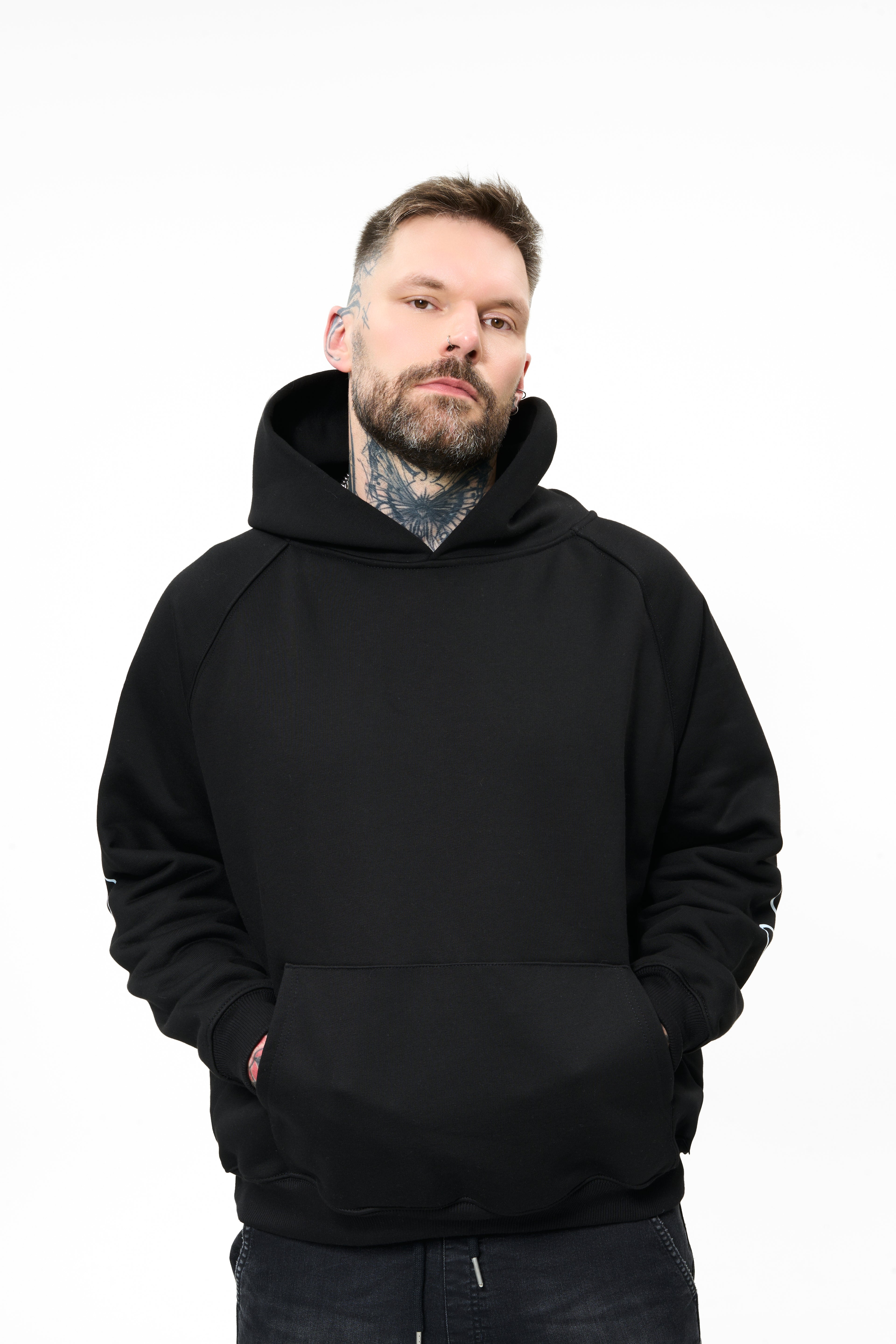 hoodie model 05