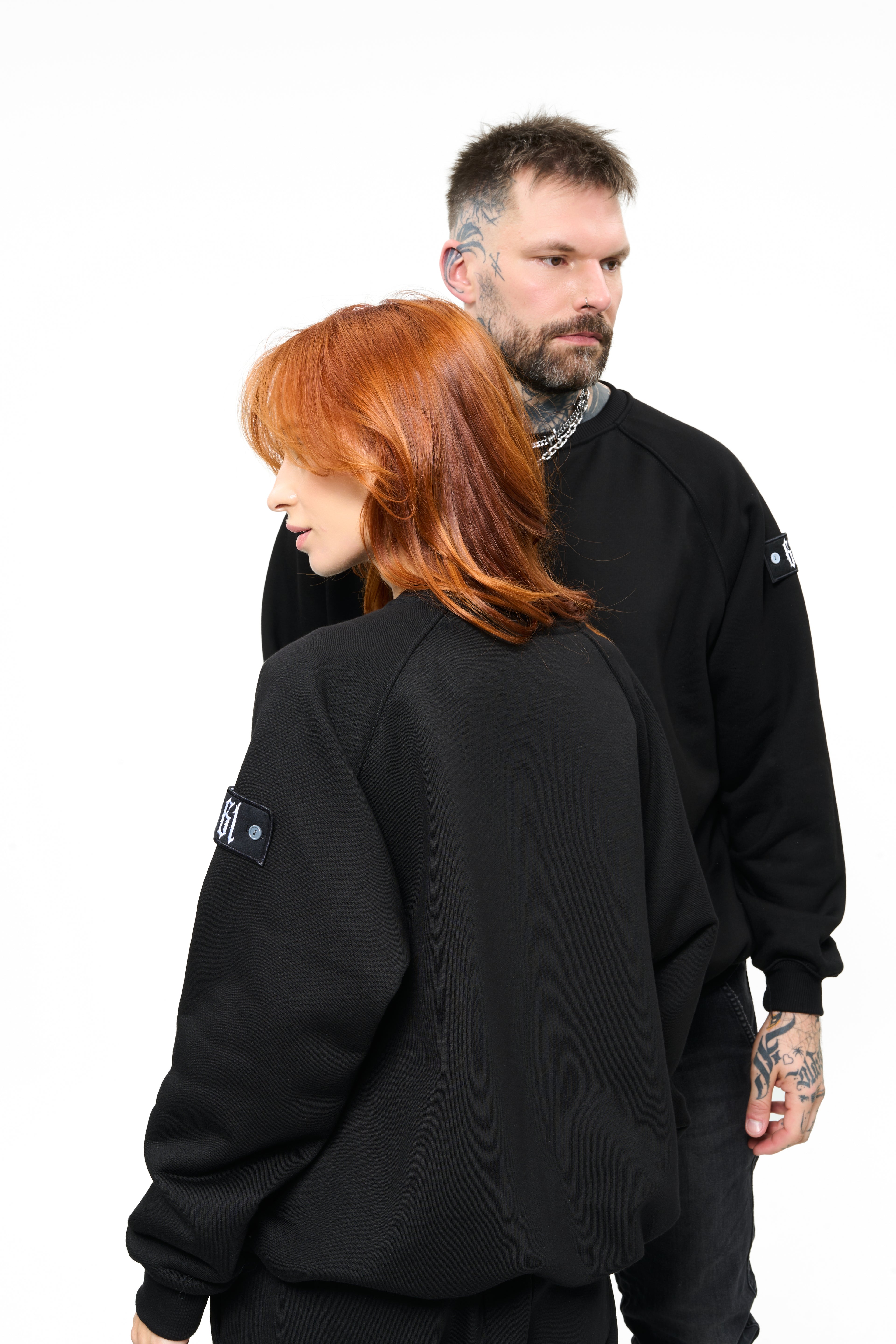 sweatshirt model 01