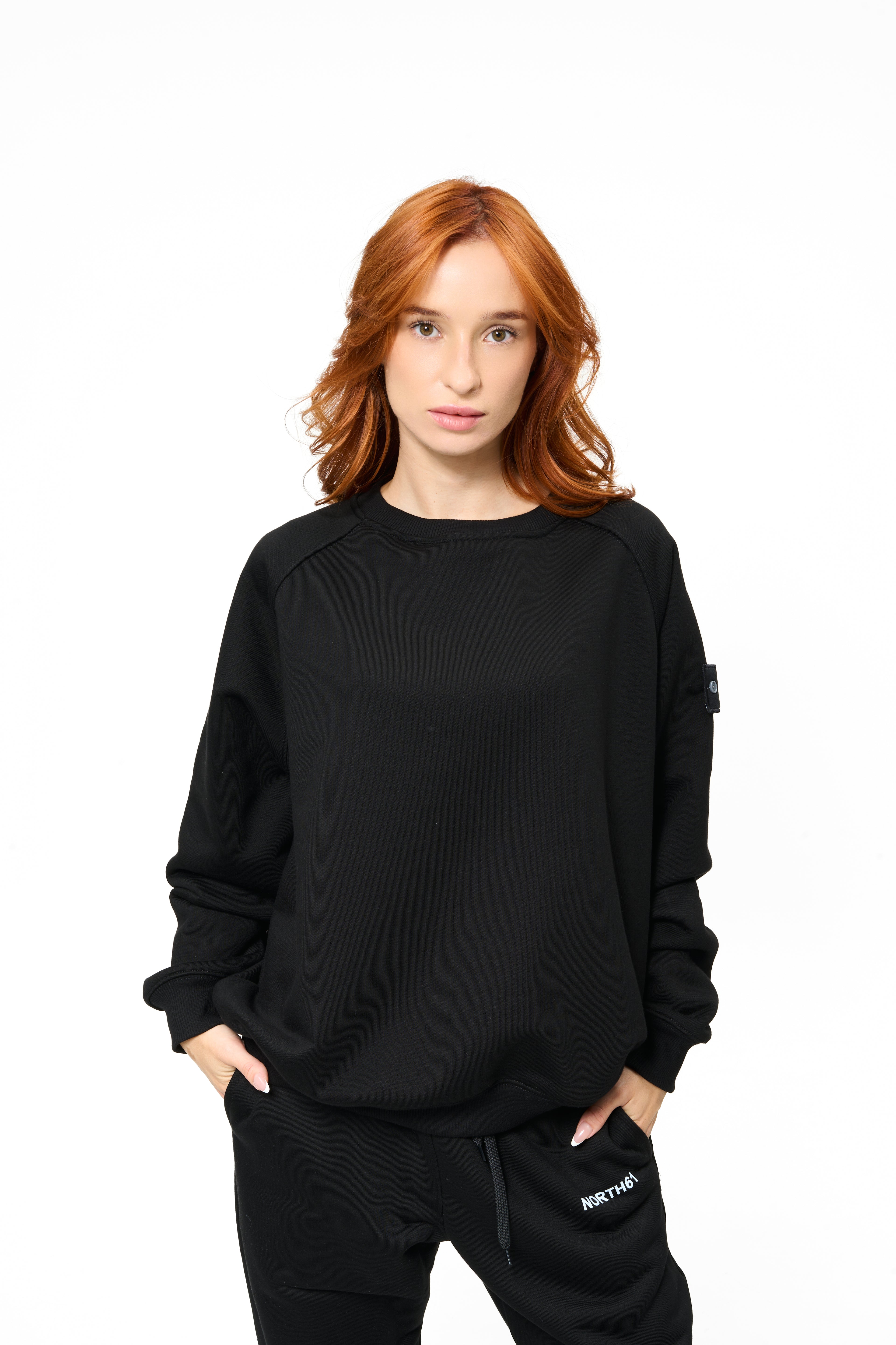 sweatshirt model 01
