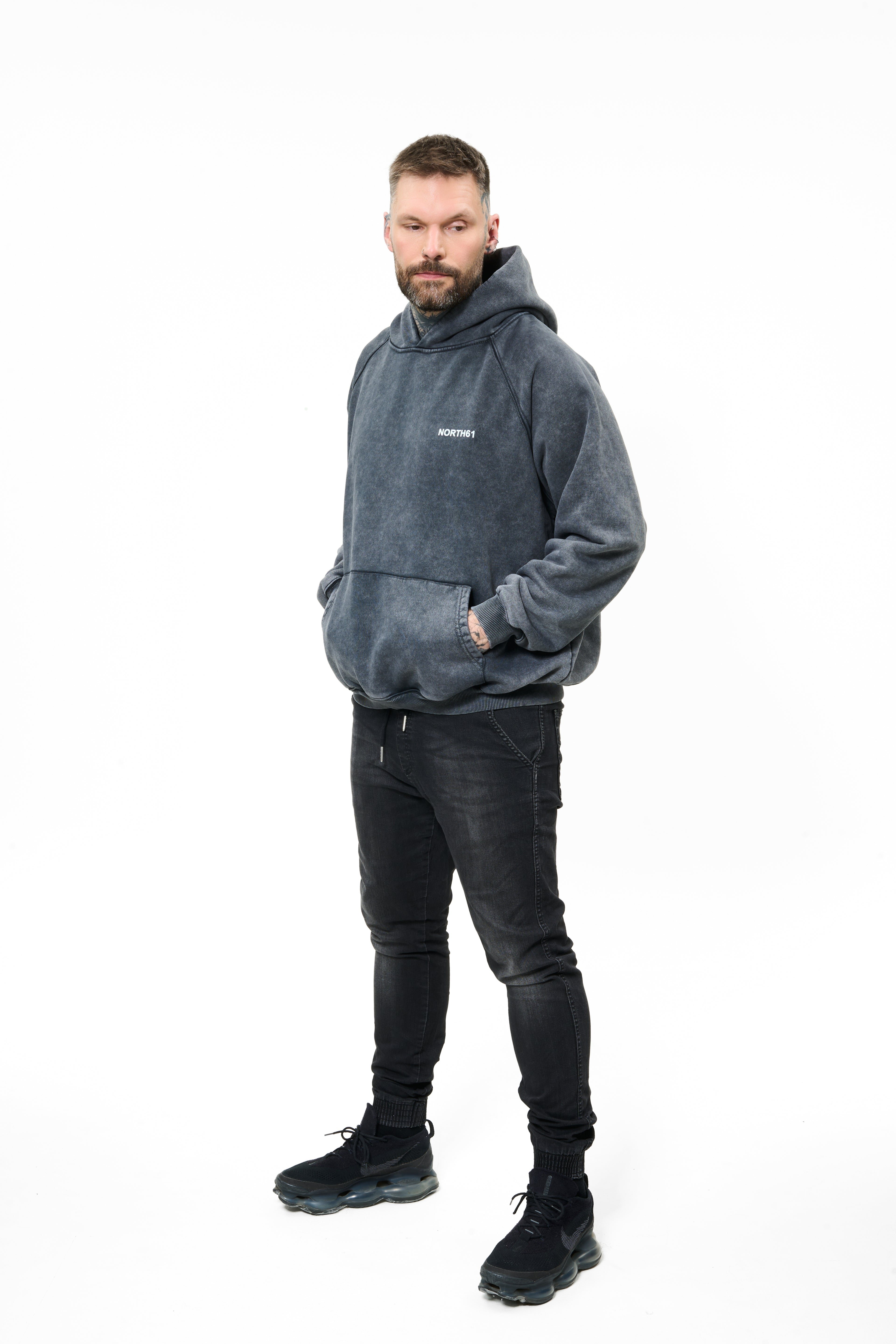hoodie model 01
