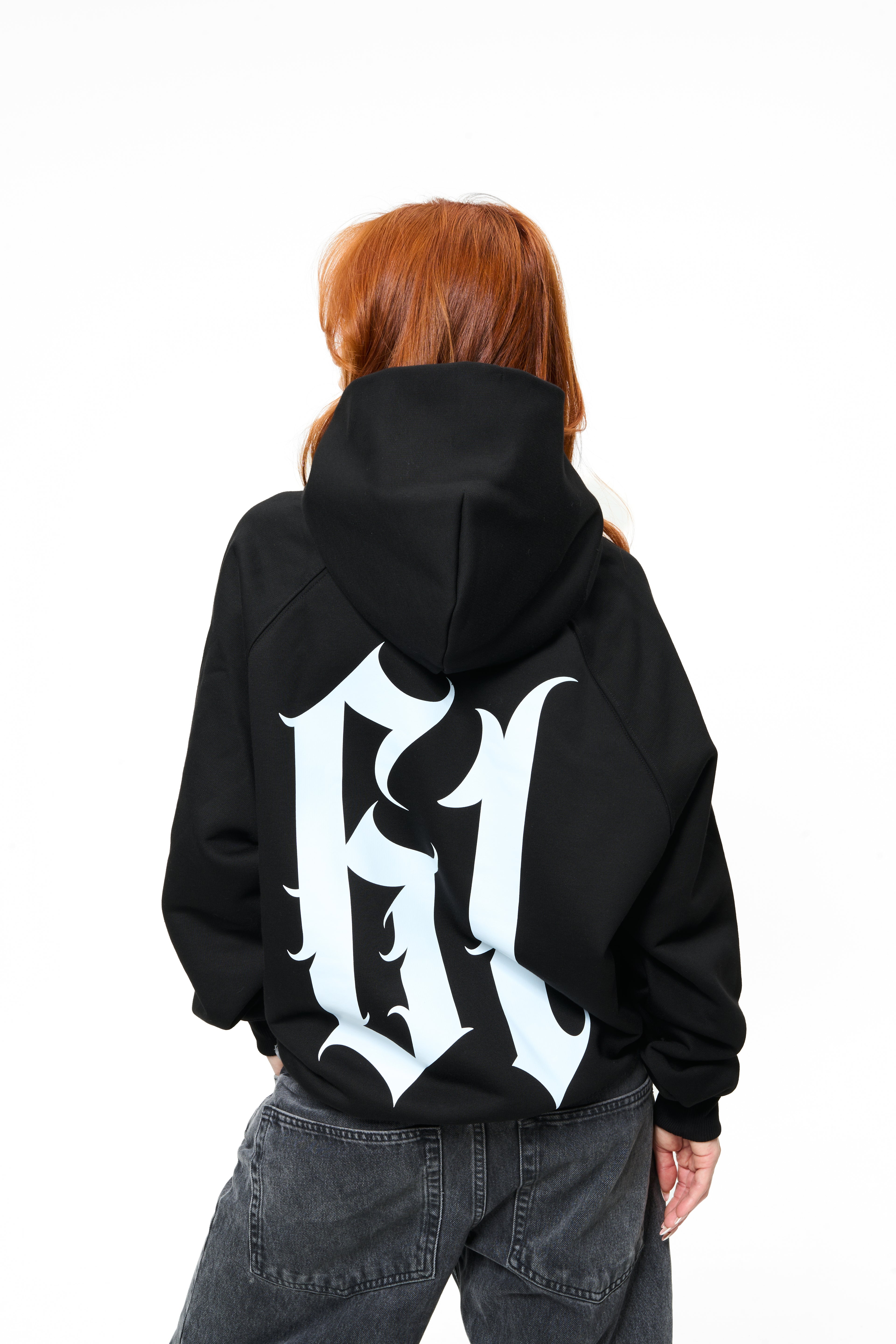hoodie model 02