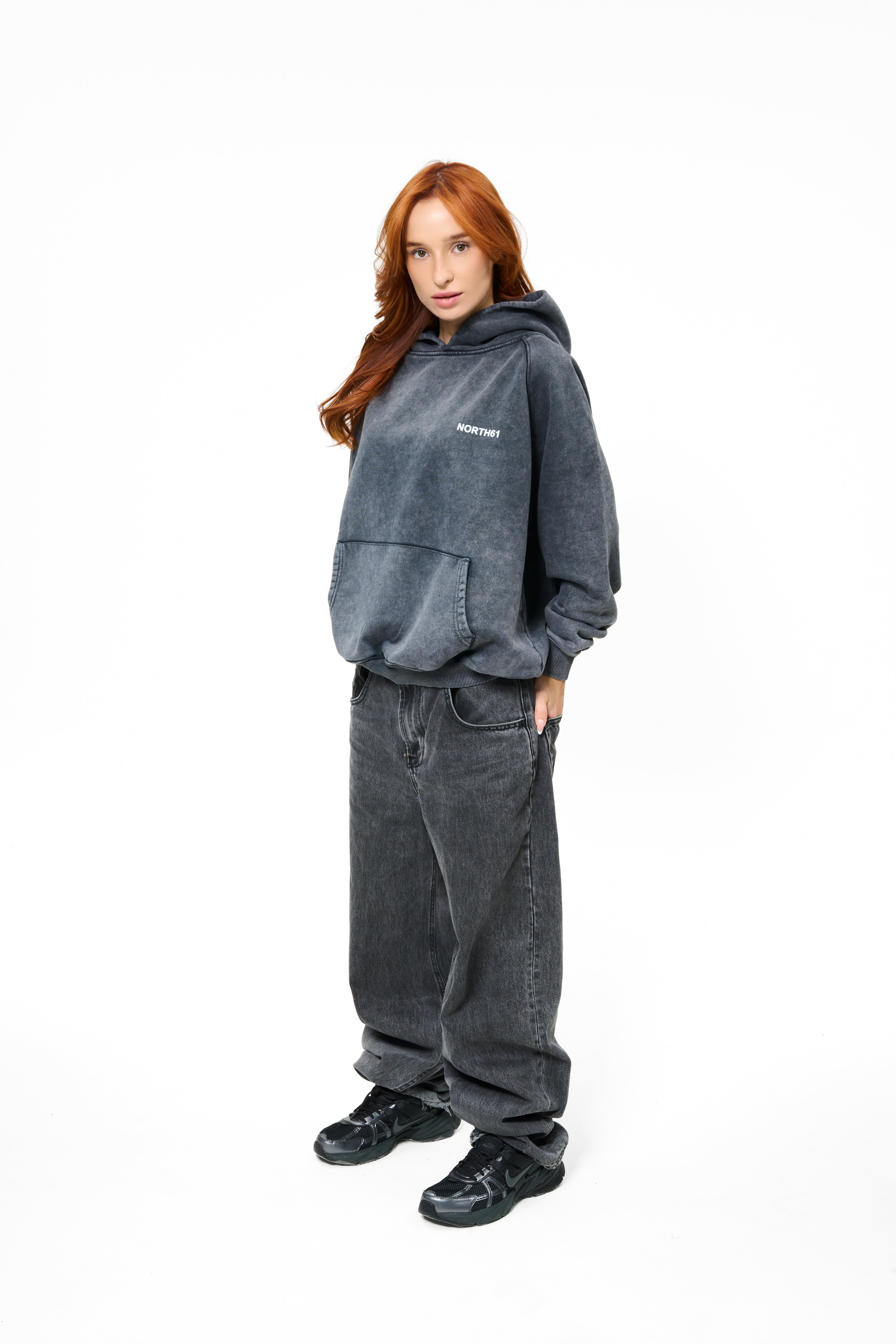 hoodie model 02