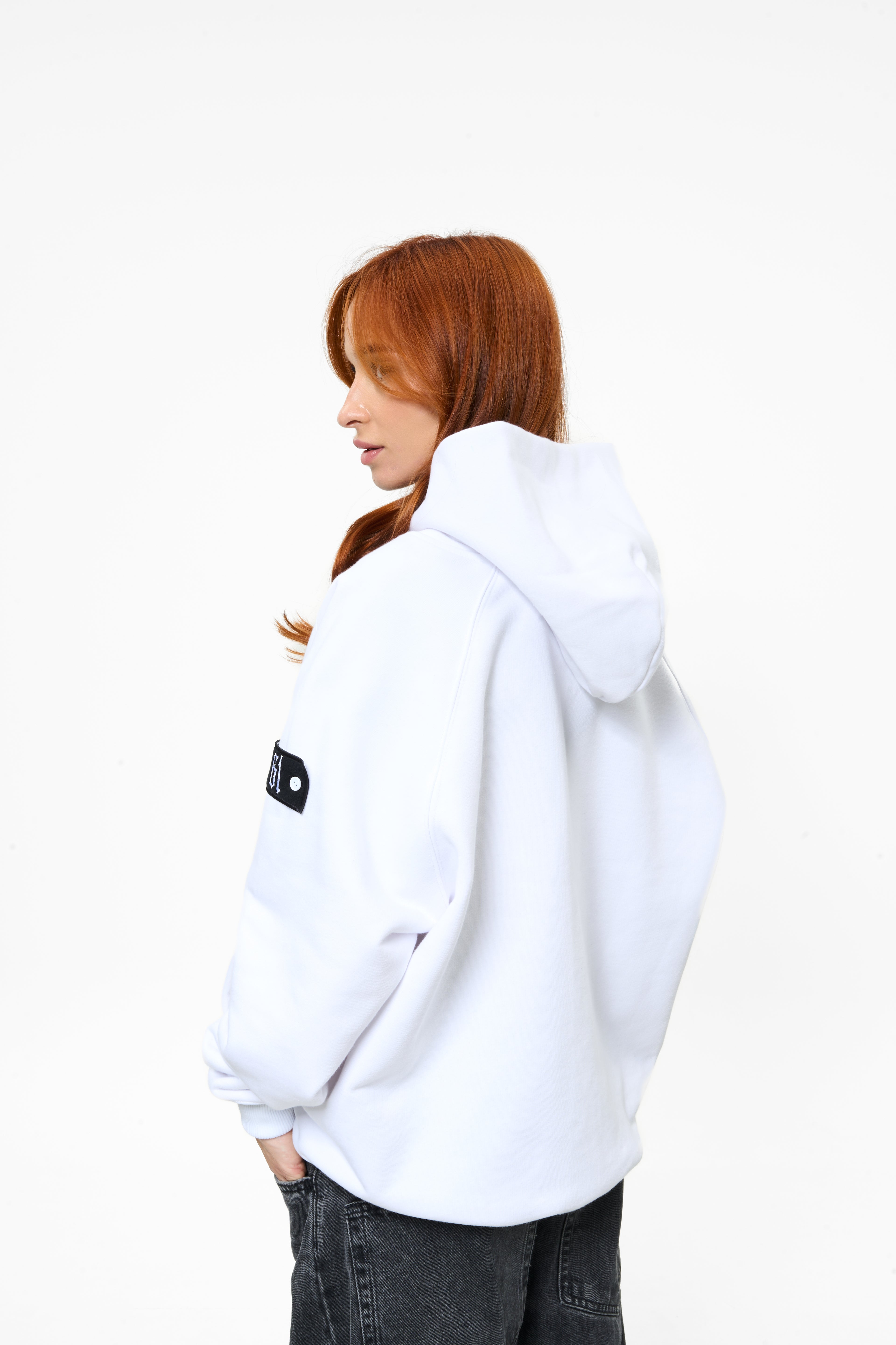 hoodie model 03