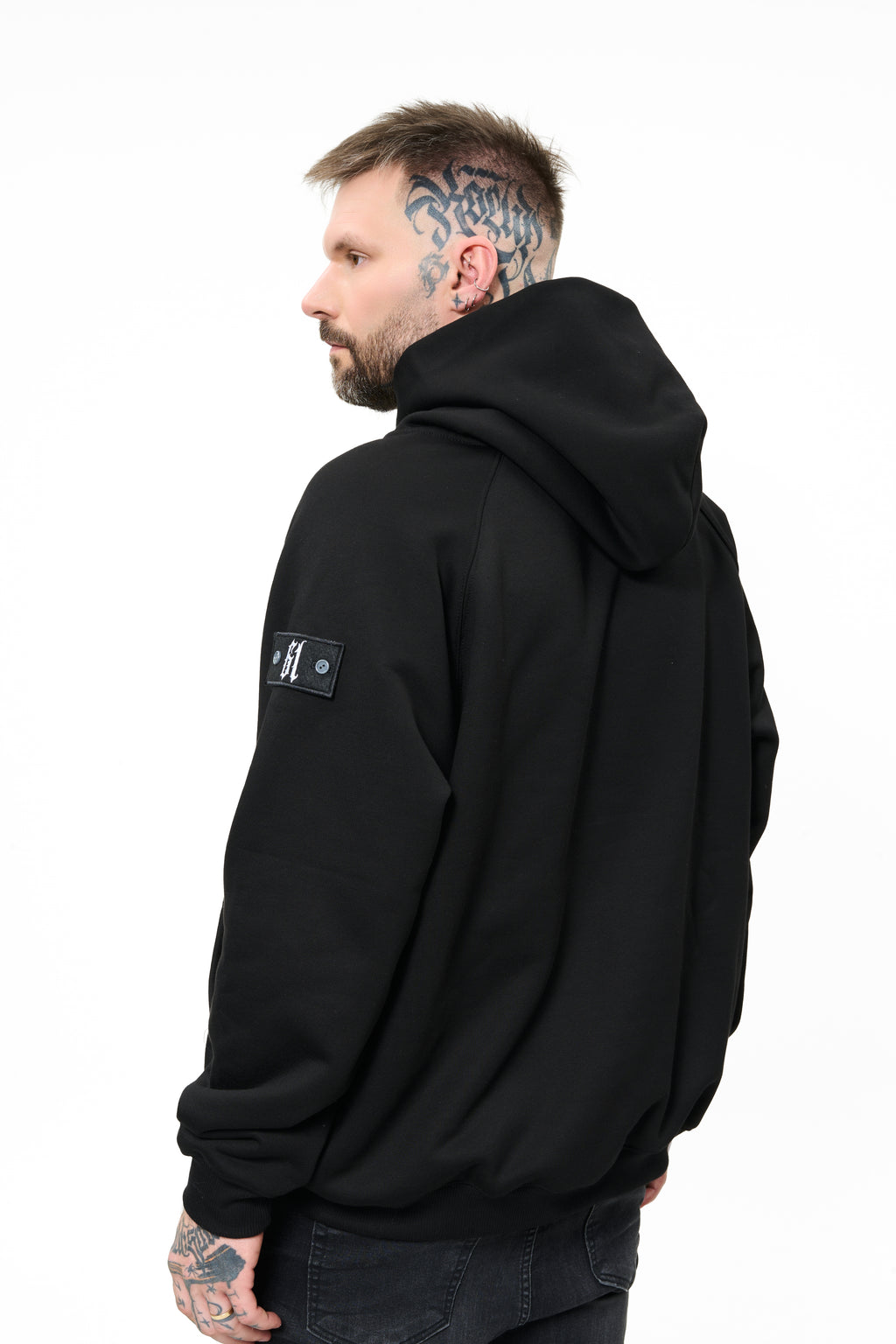 hoodie model 03