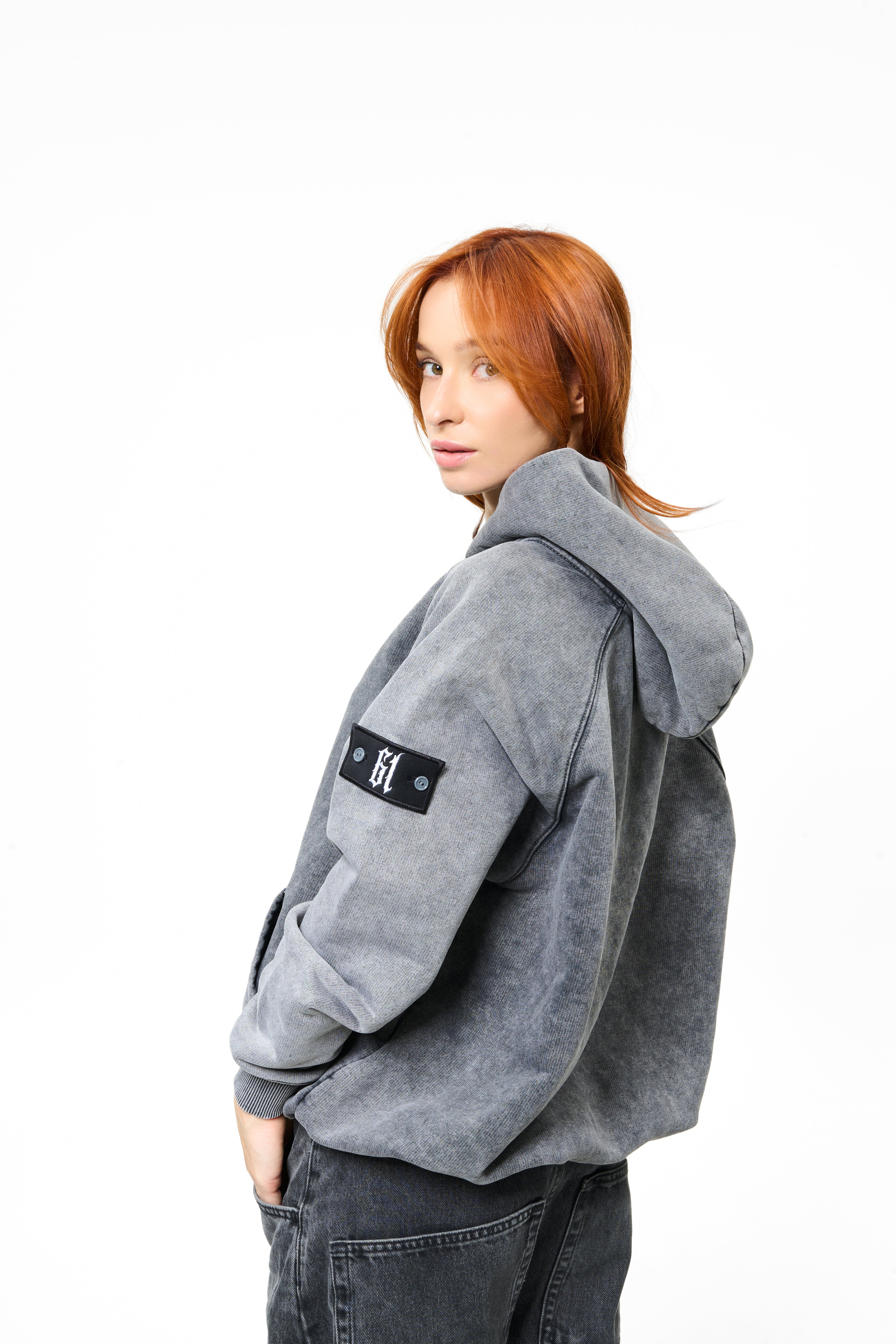 hoodie model 03