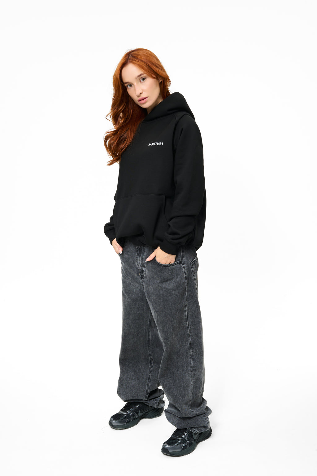hoodie model 04