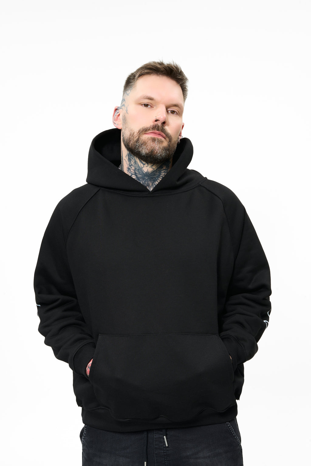 hoodie model 05
