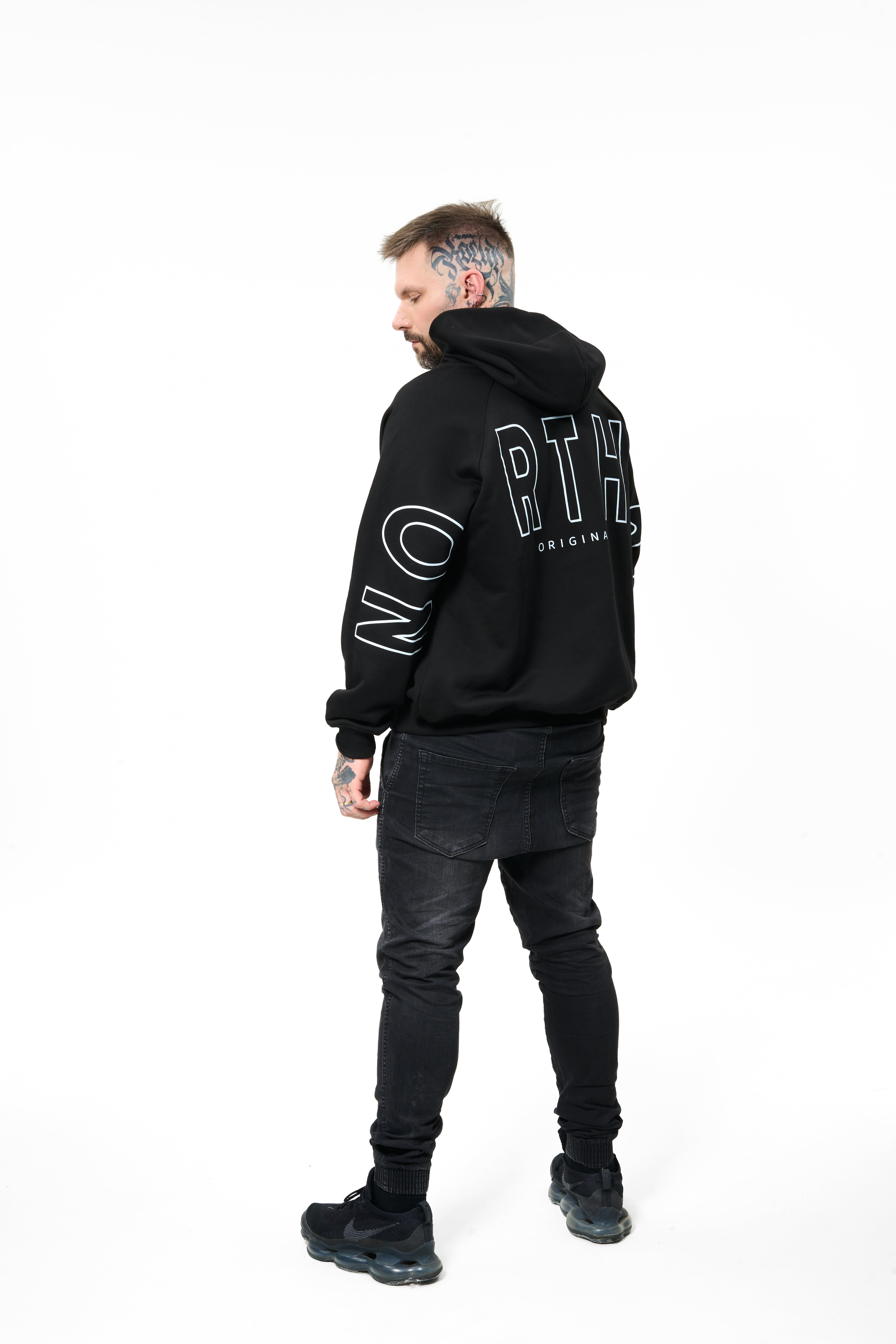 hoodie model 05