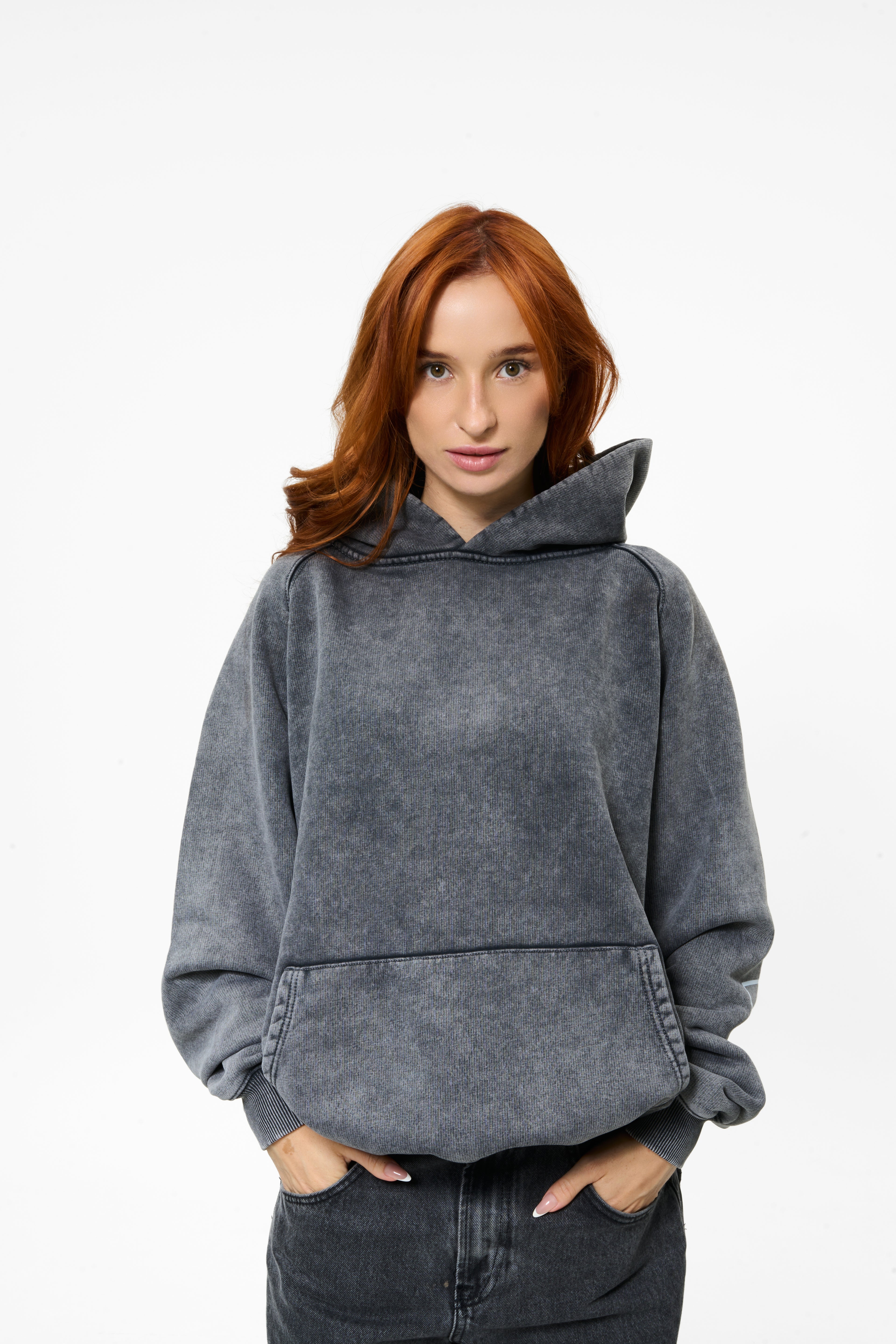 hoodie model 05