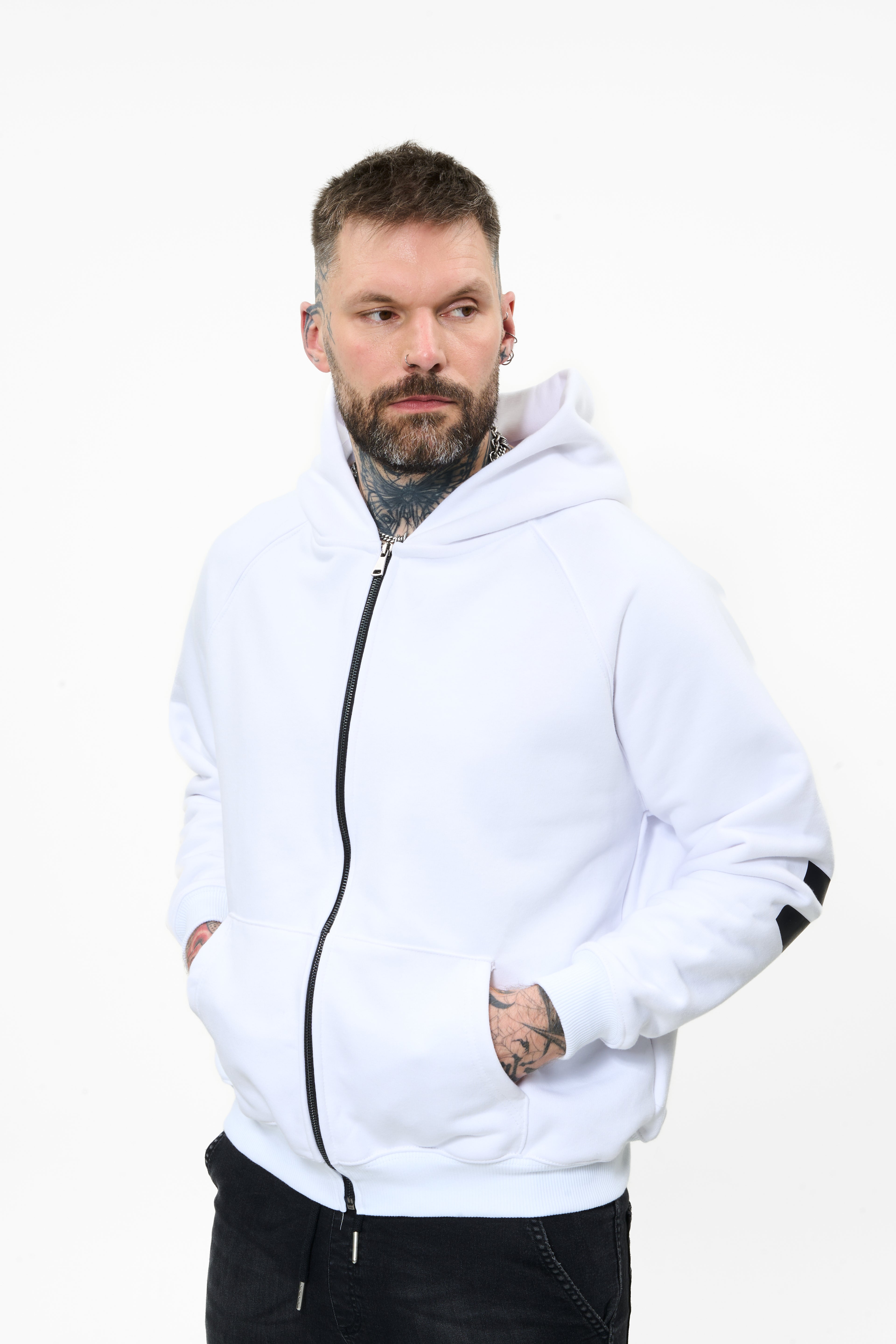 hoodie model 06