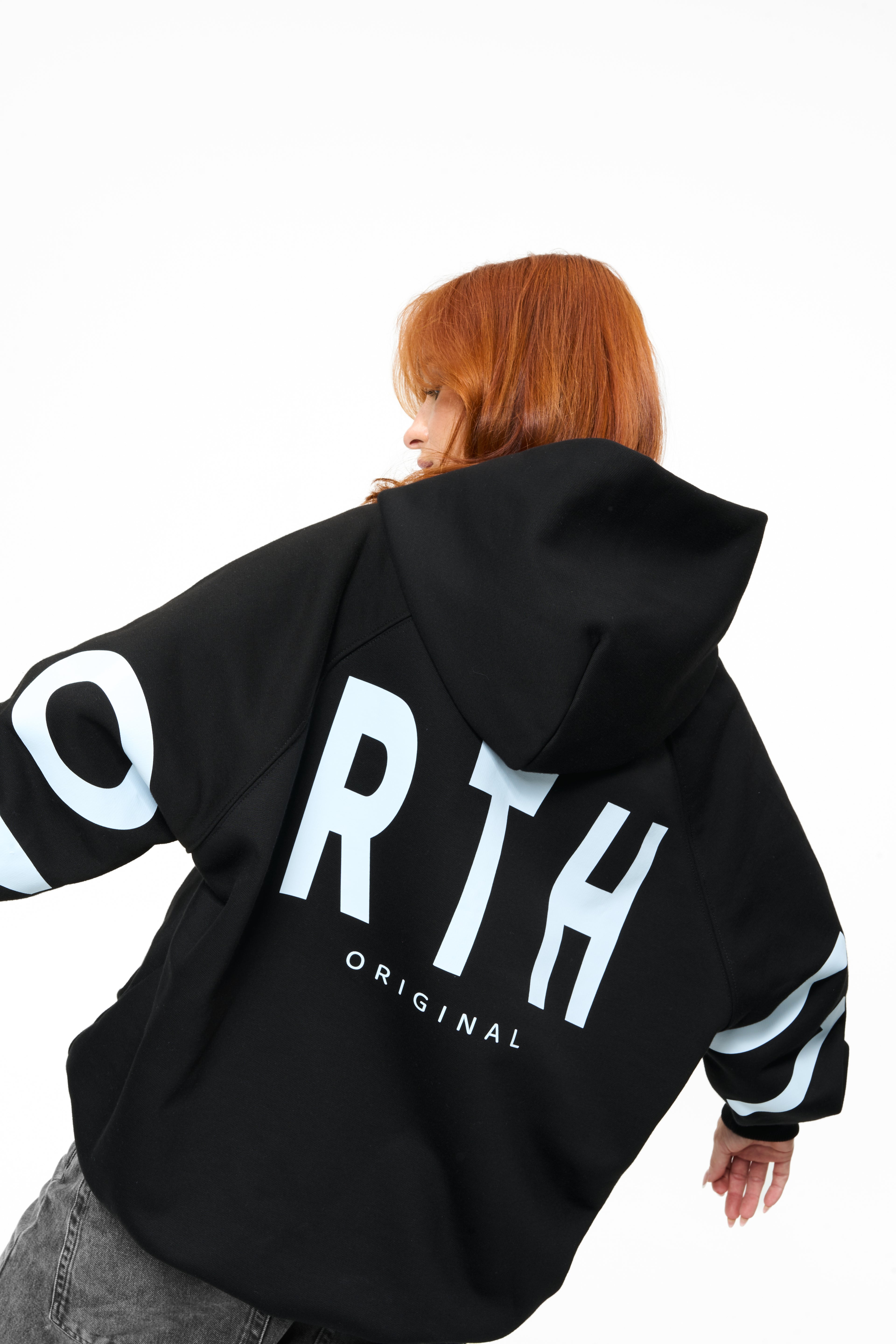 hoodie model 06