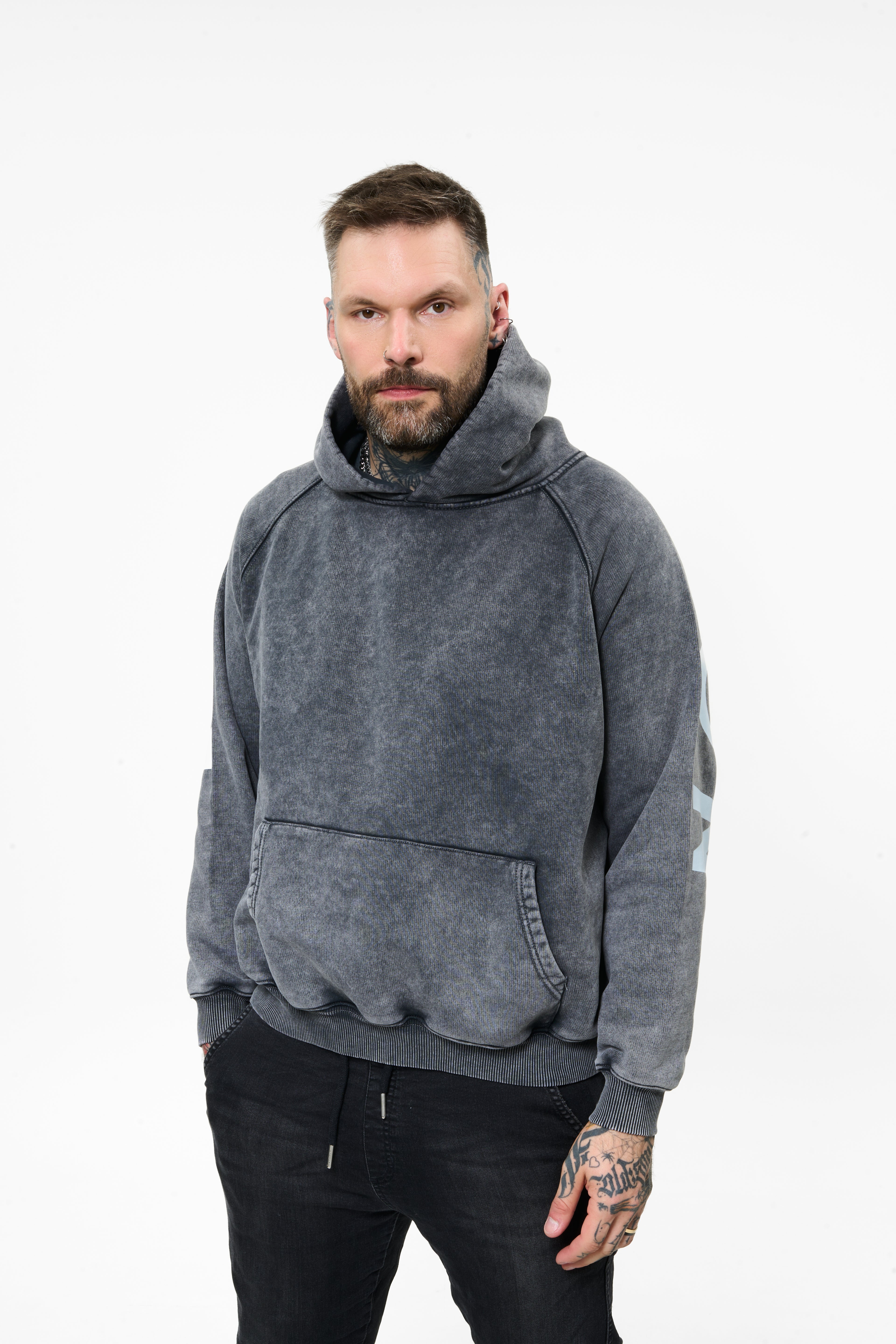 hoodie model 07