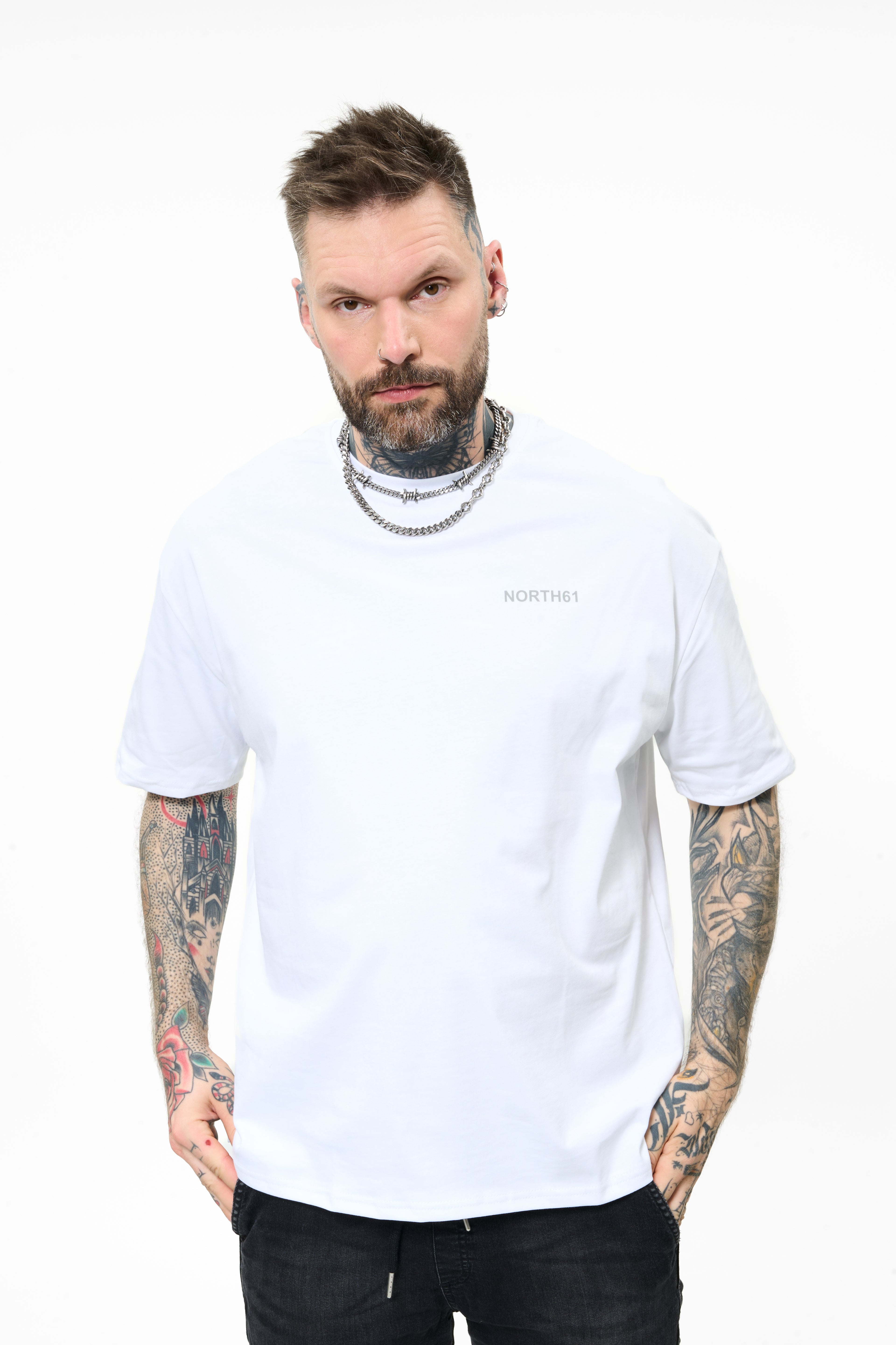 t-shirt model 01