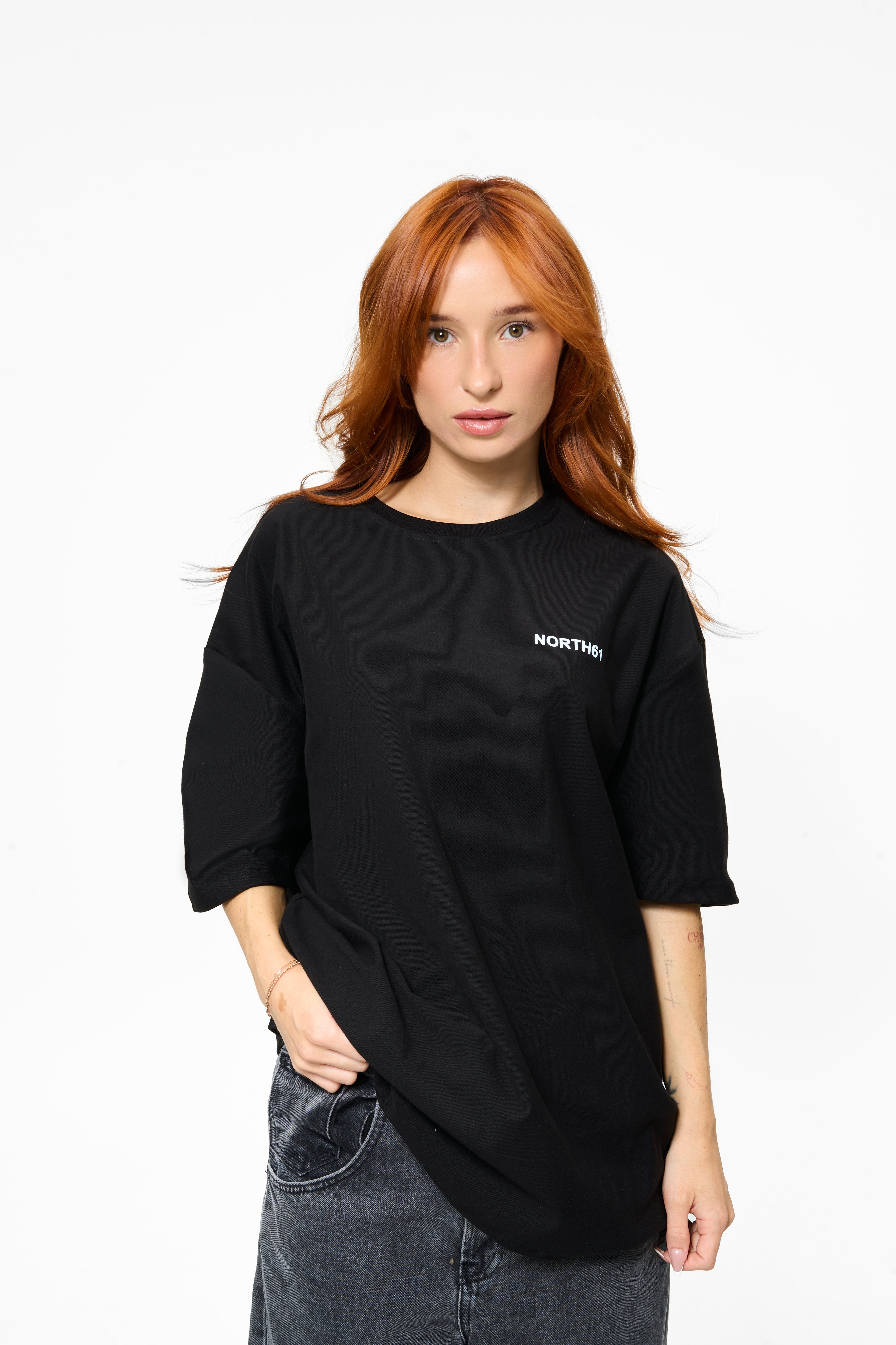 t-shirt model 01