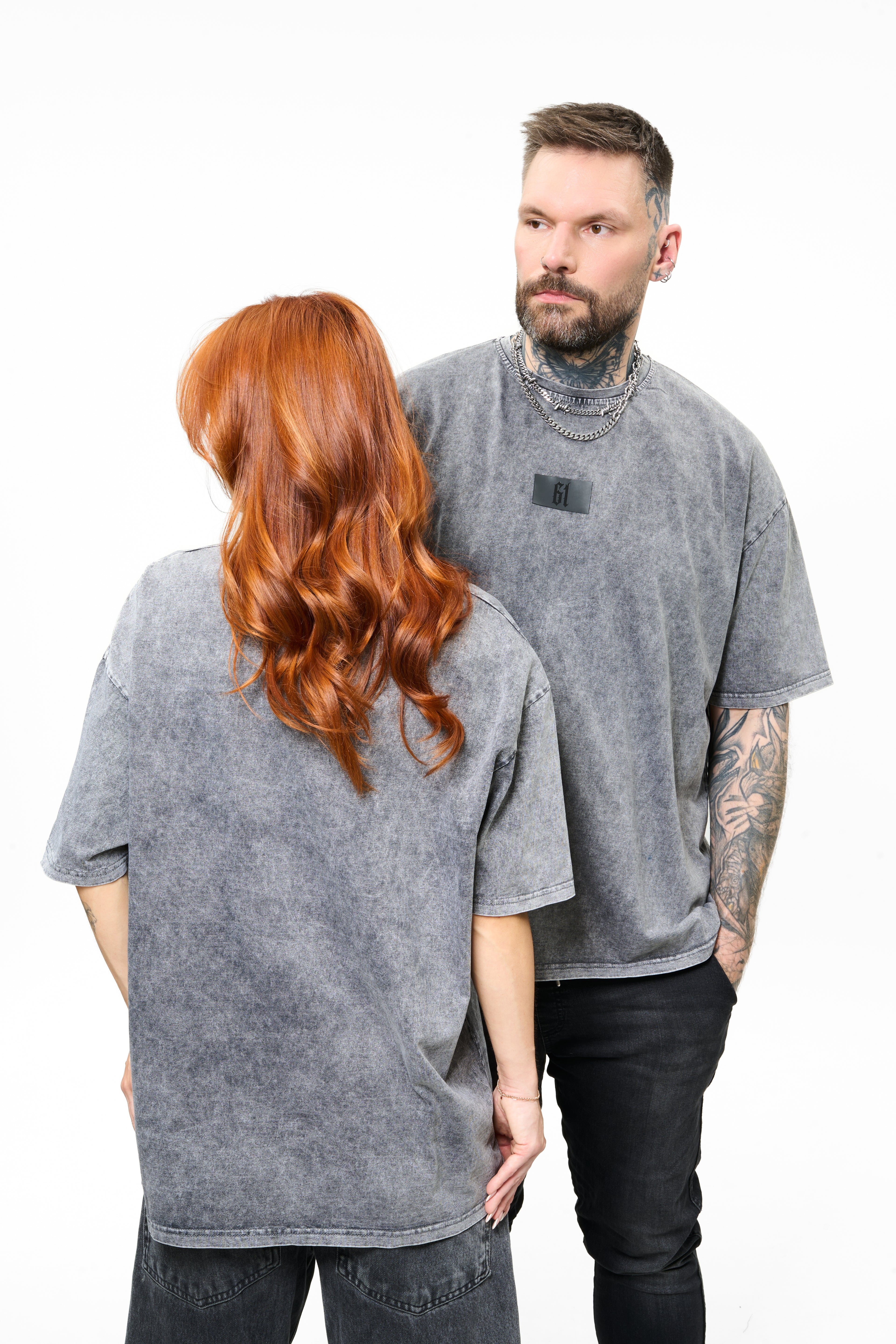 t-shirt model 02