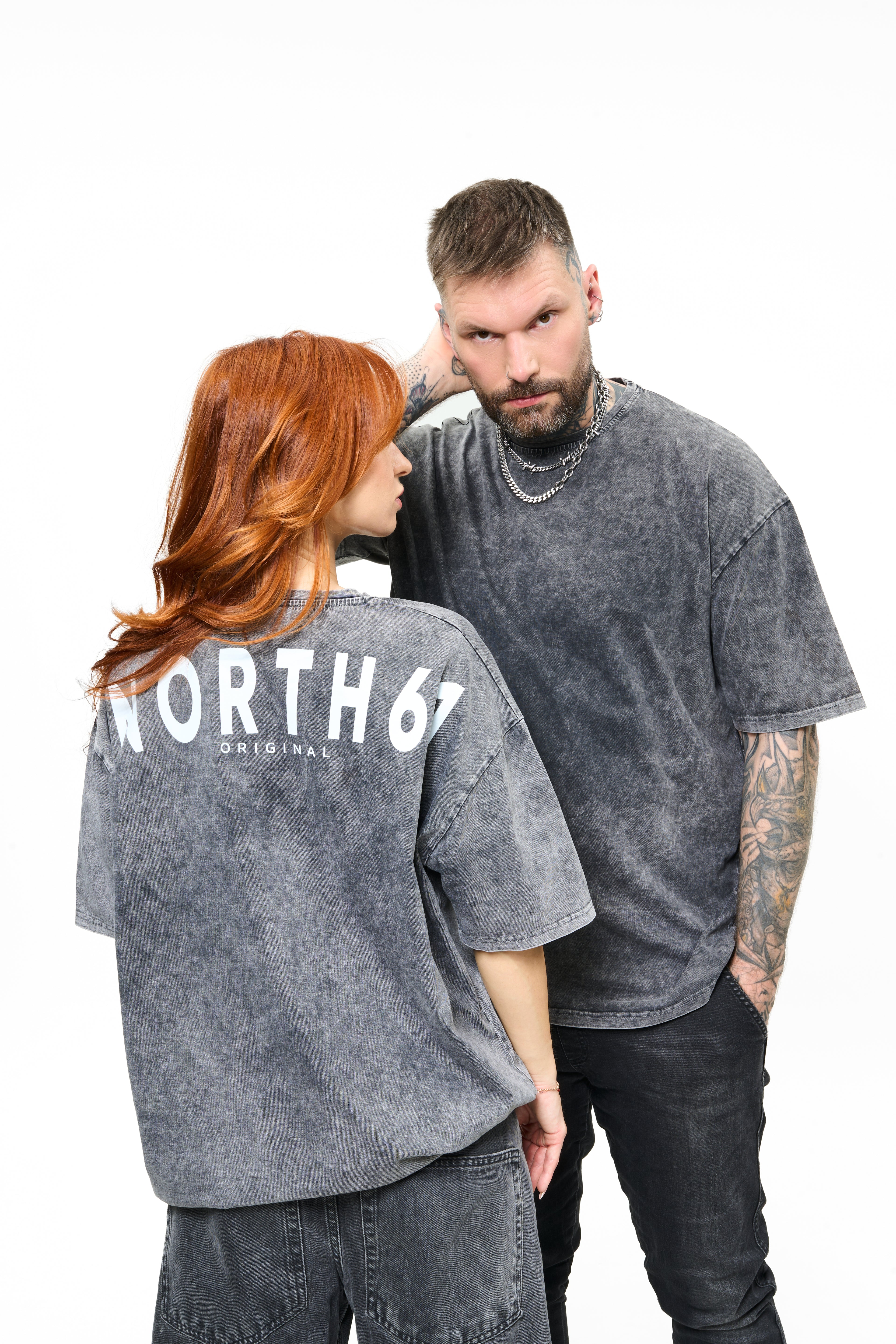 t-shirt model 04